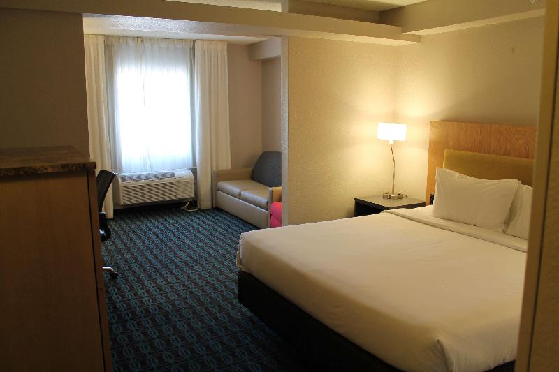 غرفة قياسية سرير كينج لذوى الإحتياجات الخاصة, Wingate By Wyndham Chandler Phoenix