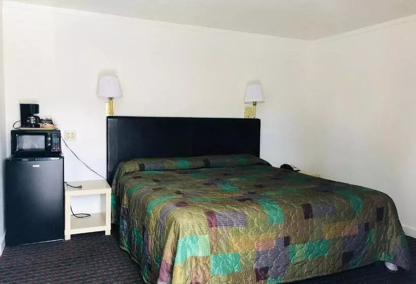 اتاق لوکس با تخت بزرگ, Motel Garberville