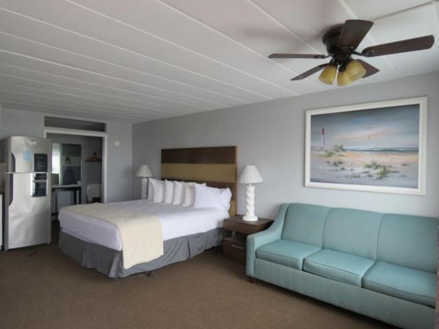 스위트 킹사이즈 침대, Granada Ocean Resort