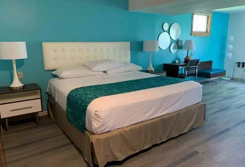 キングサイズベッドのスイートルーム, Howard Johnson By Wyndham Williamstown