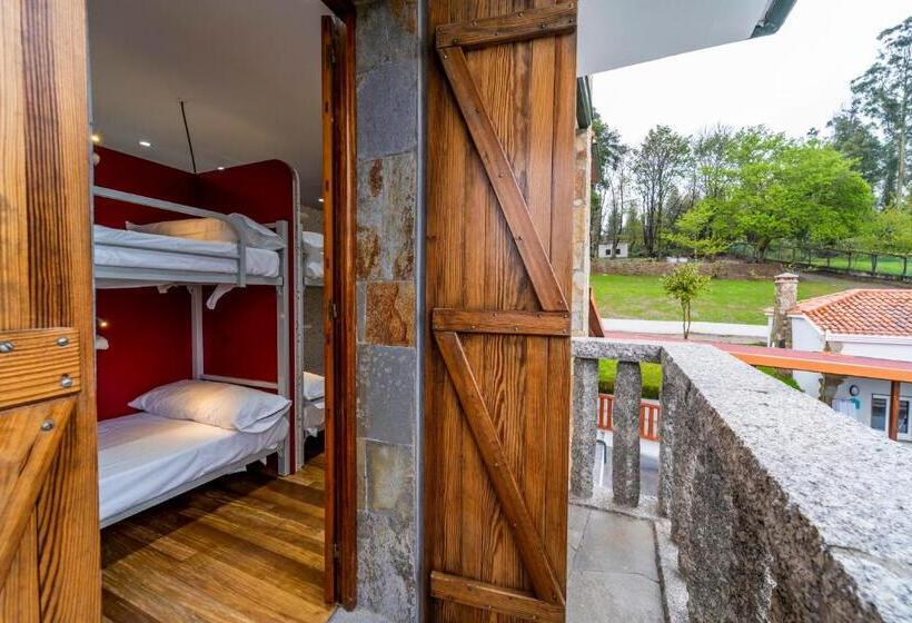 带阳台标准四人间, Albergue Mirador De Pedrouzo
