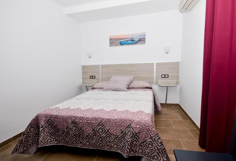 이코노미 룸, Hostal Maria Jose