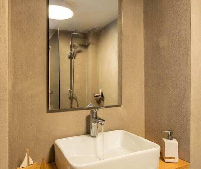 סוויטה דלוקס, Aelios Design