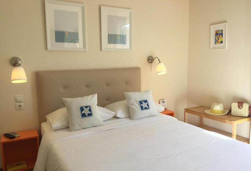 Chambre Basic, Alexandris