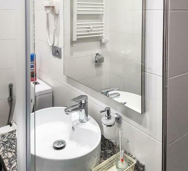 스탠다드 스튜디오, Alpha