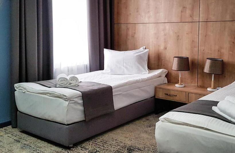 수피리어 룸, Alpha