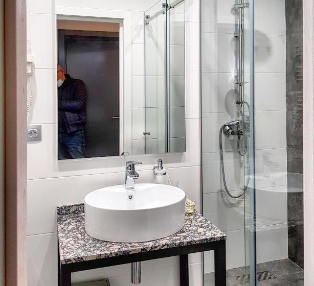 스탠다드 스튜디오, Alpha