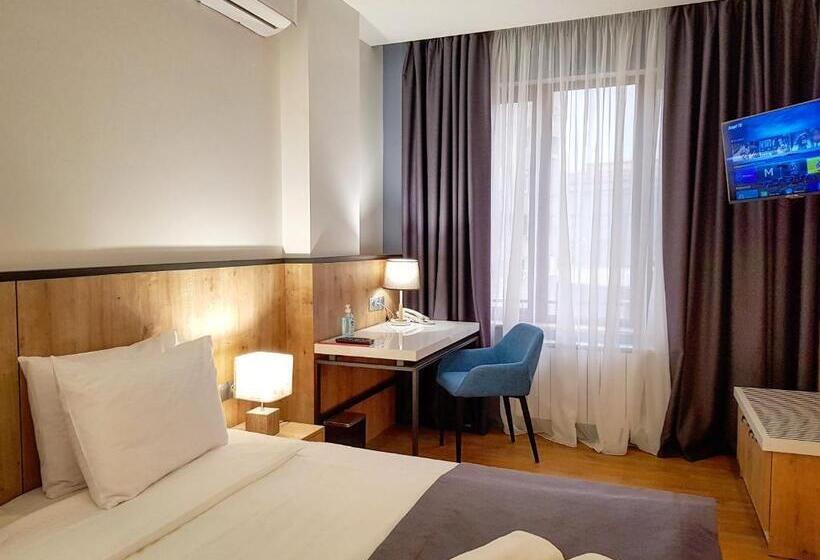 스탠다드 스튜디오, Alpha