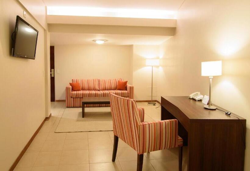 اتاق استاندارد چهار تخته, Intersur San Telmo