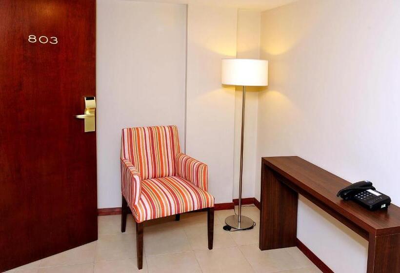 اتاق خانوادگی, Intersur San Telmo