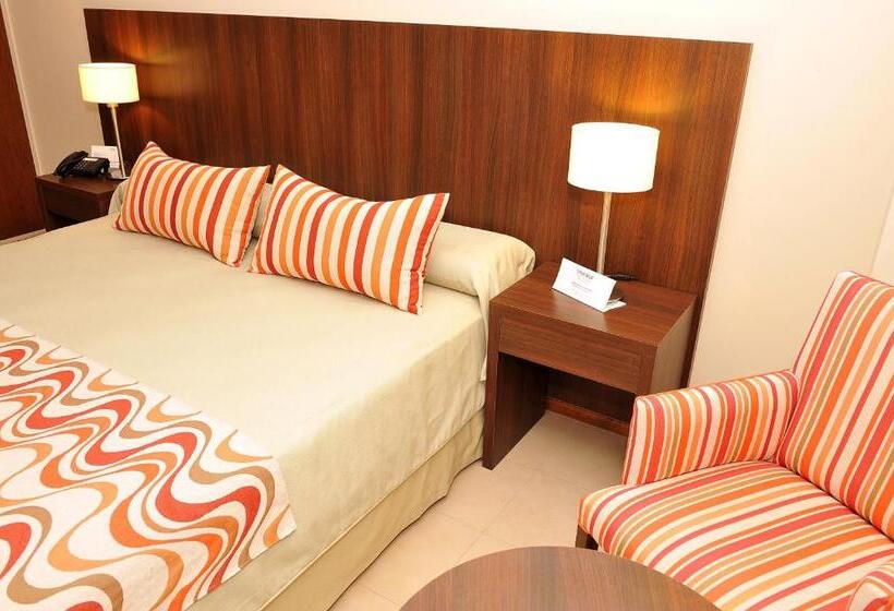 اتاق خانوادگی, Intersur San Telmo