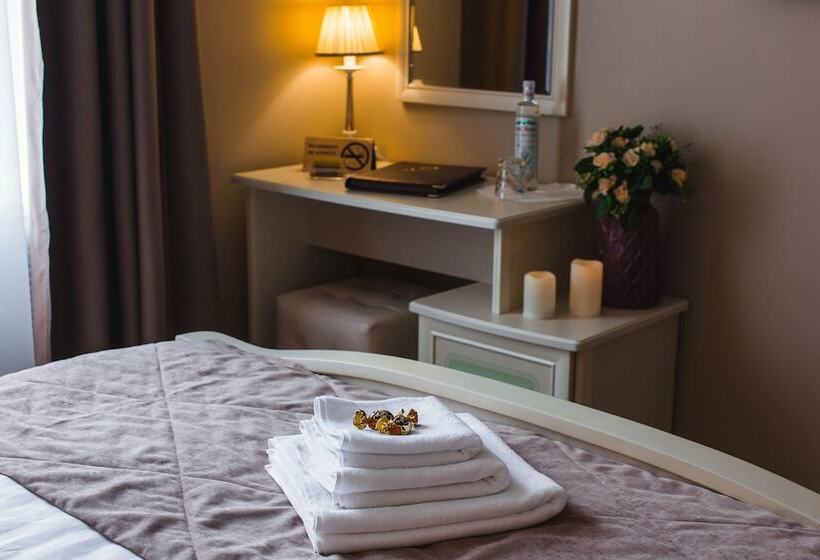 اتاق استاندارد یک نفره, Boutique Hotel Renaissance