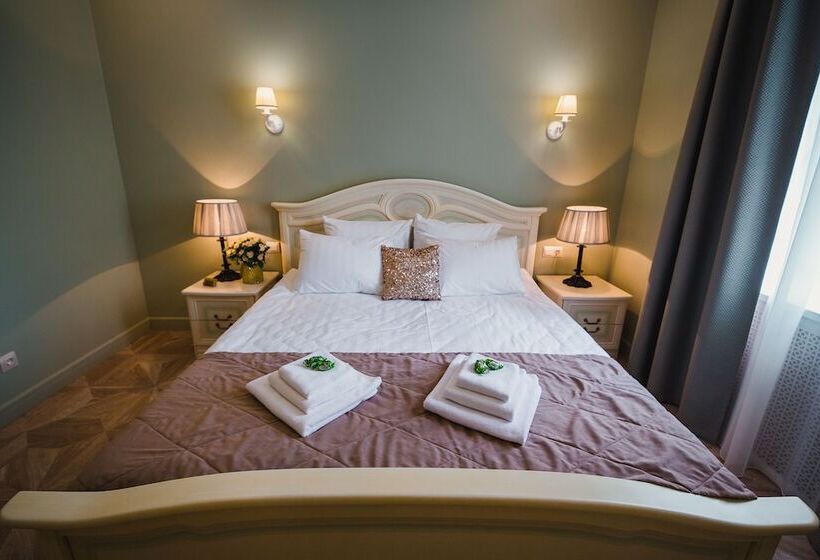 اتاق استاندارد یک نفره, Boutique Hotel Renaissance
