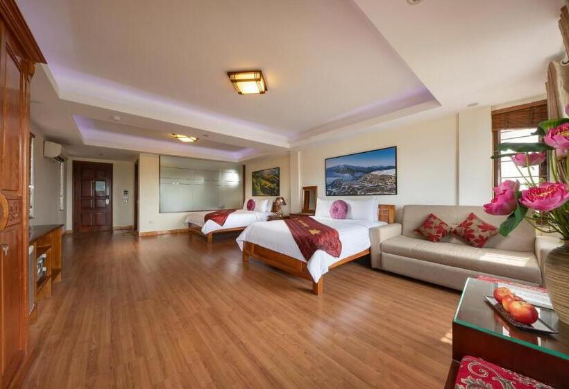 اتاق استاندارد سه نفره, Viet Village Hotel & Travel