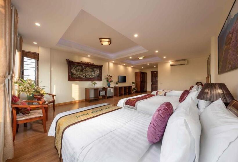 اتاق استاندارد سه نفره, Viet Village Hotel & Travel