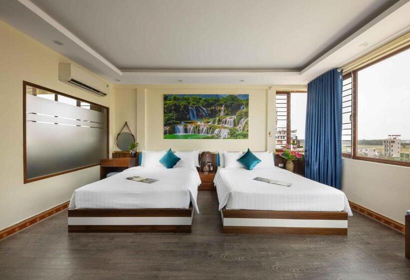 اتاق استاندارد سه نفره, Viet Village Hotel & Travel