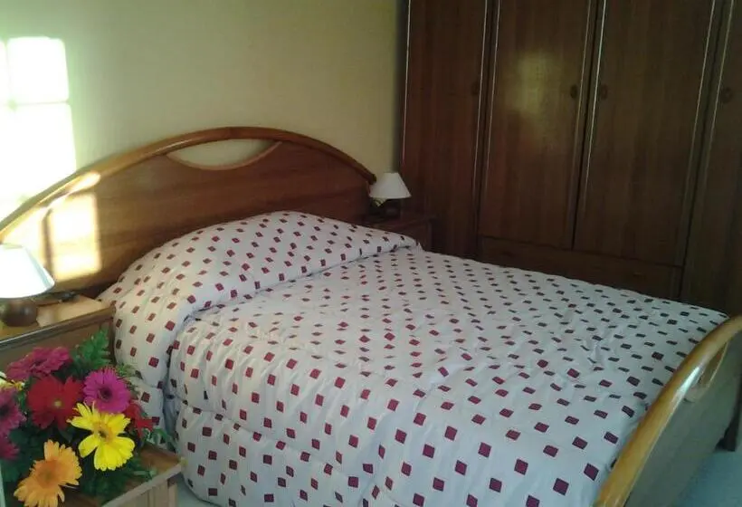 Standard-studio Parveke, Casa Rural Merche