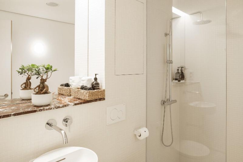 اتاق راحتی, Haus Im Tal