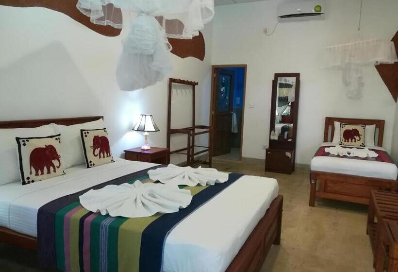 정원 전망 디럭스 3인룸, The Nature Park Villa