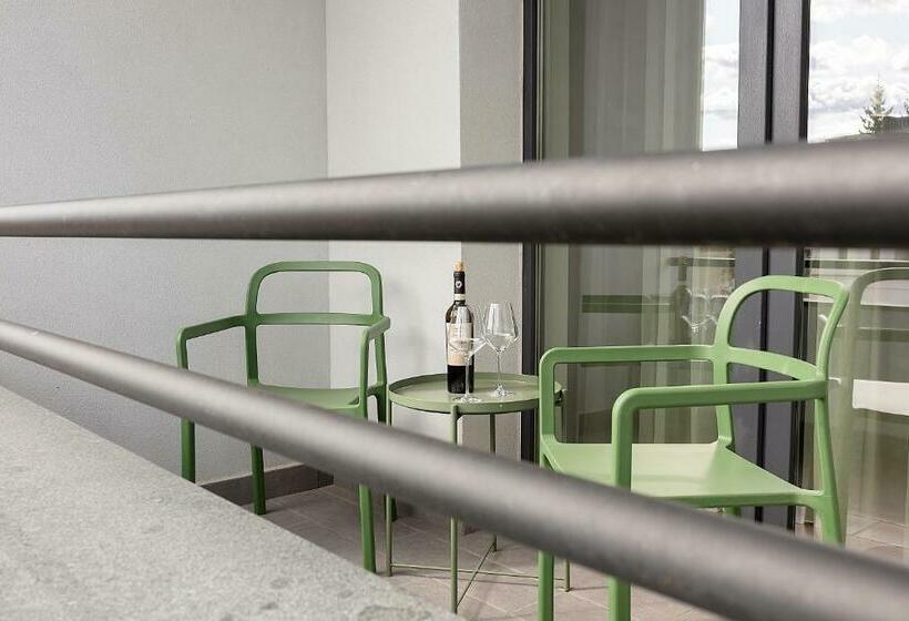 شقة ديلوكس غرفتين نوم, Atlas Apart