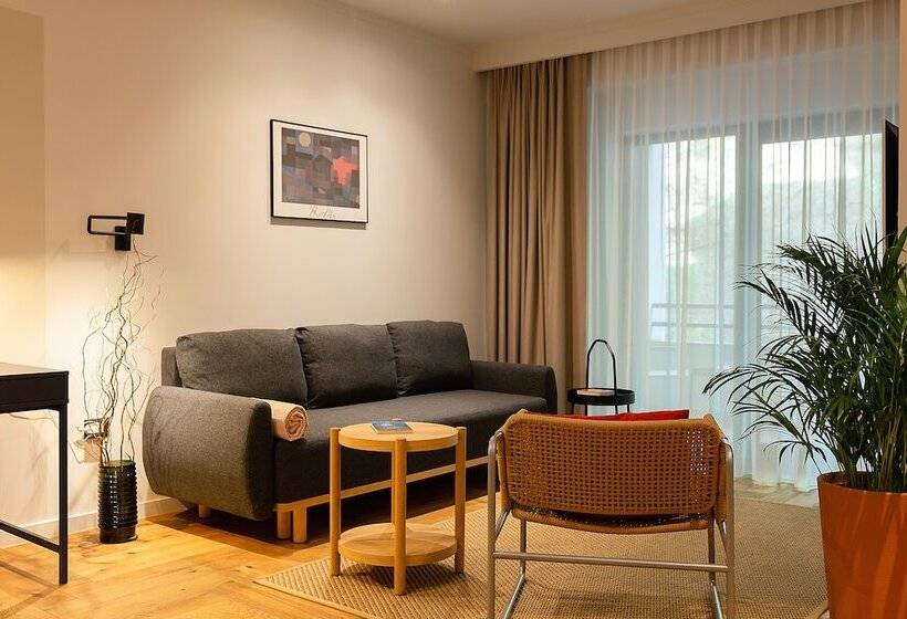 شقة كلاسيكية غرفة نوم واحدة, Atlas Apart