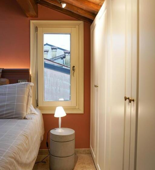 Quarto Basic, Casa Giotto