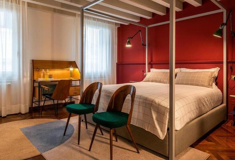 Quarto superior, Casa Giotto