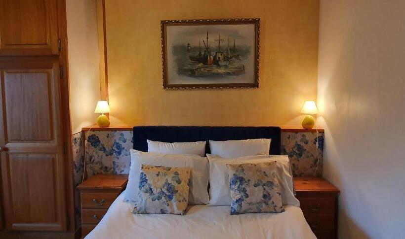 חדר דלוקס, Le Relais De La Comté