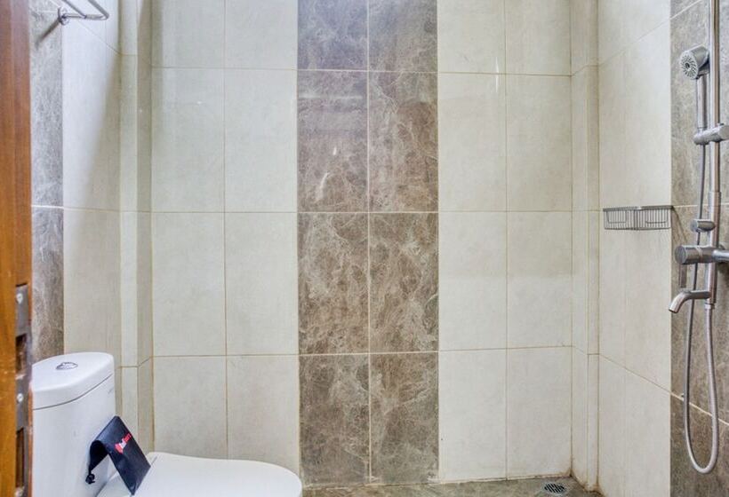 标准间, Reddoorz @ Jakal Atas Km 10