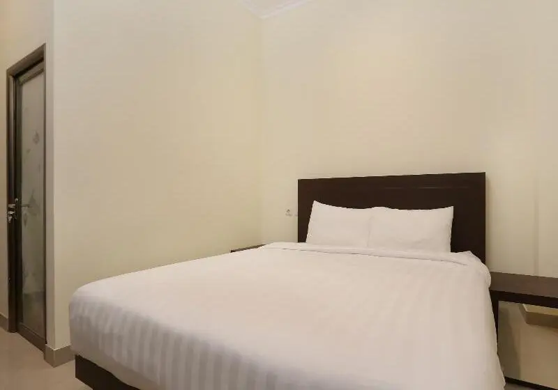 Deluxe-huone, Collection O 1626 Alena Residence