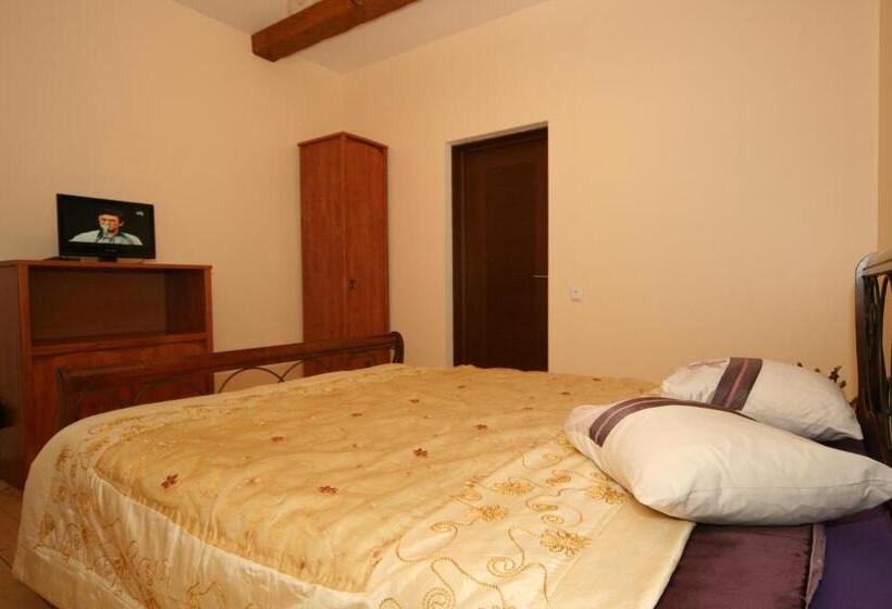 اتاق استاندارد با چشم‌انداز باغ, гостьовий дім Tauer