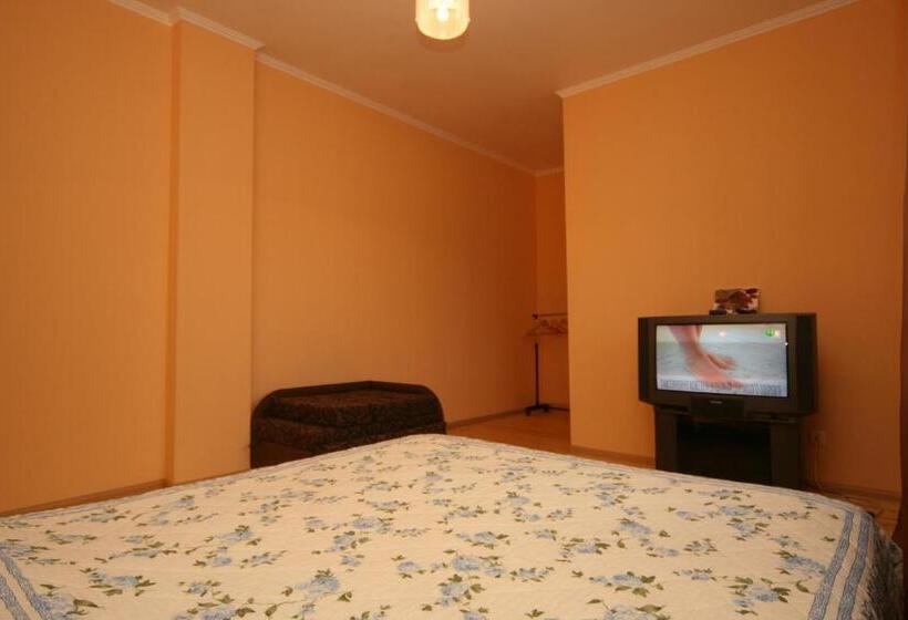 اتاق لوکس, гостьовий дім Tauer