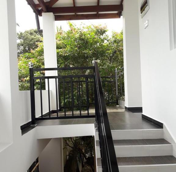 豪华房间, B & B Charm