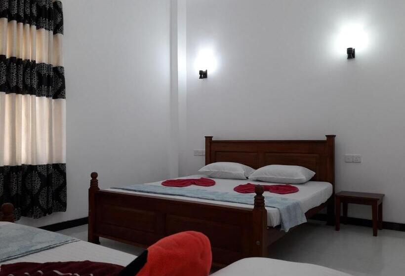 豪华家庭房间, B & B Charm