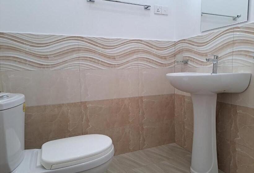 带阳台的豪华间, B & B Charm