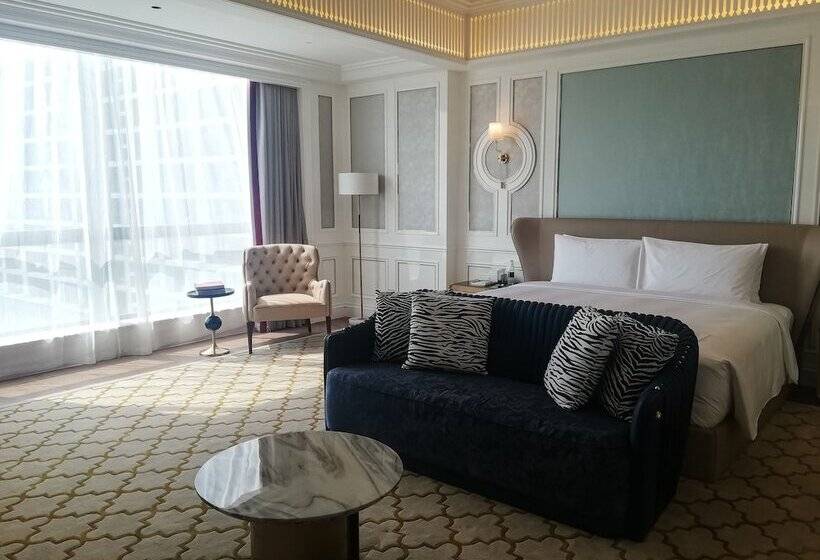 이그제큐티브 룸 킹사이즈 침대, Jin Bei Palace