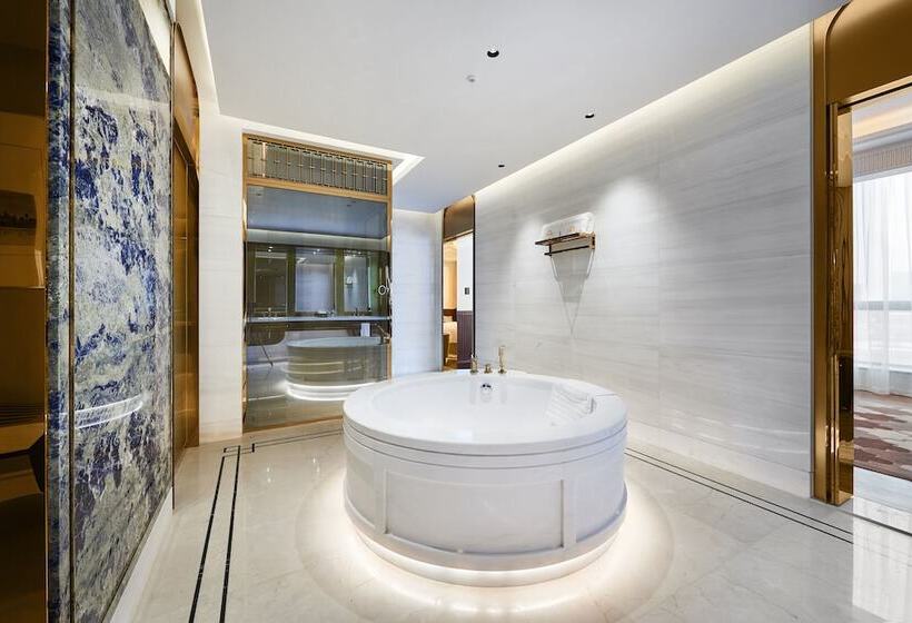 이그제큐티브 스위트 킹침대, Jin Bei Palace