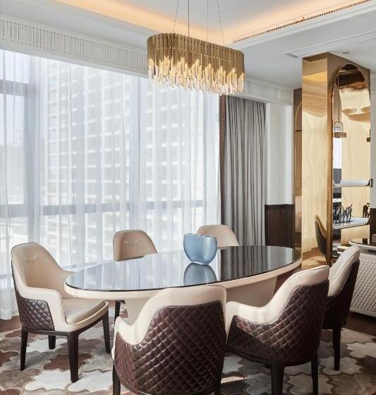 이그제큐티브 스위트 킹침대, Jin Bei Palace