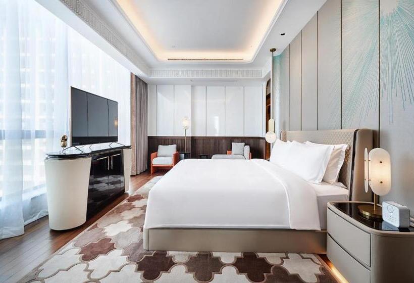 이그제큐티브 스위트 킹침대, Jin Bei Palace