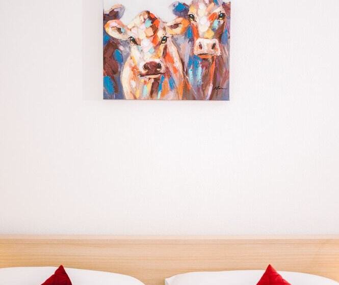 スーペリアールーム, Restaurant La Croix D’or