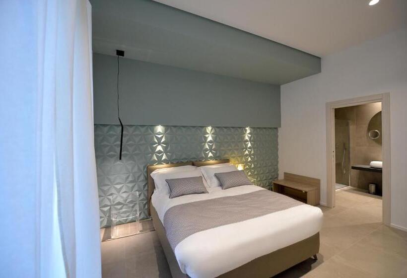 חדר סטנדרט עם מרפסת, All'ombra