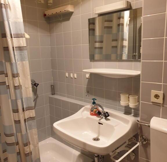 إستوديو قياسى, Haus Anderl