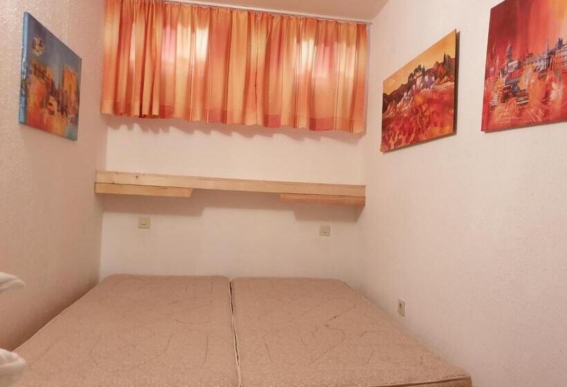 شقة غرفة واحدة, Haus Anderl