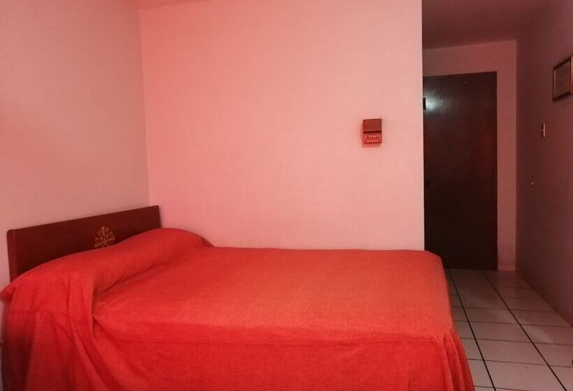 이코노미 룸, Acapulco