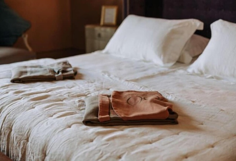 Номер Deluxe, Paragon 700 Boutique Hotel & Spa