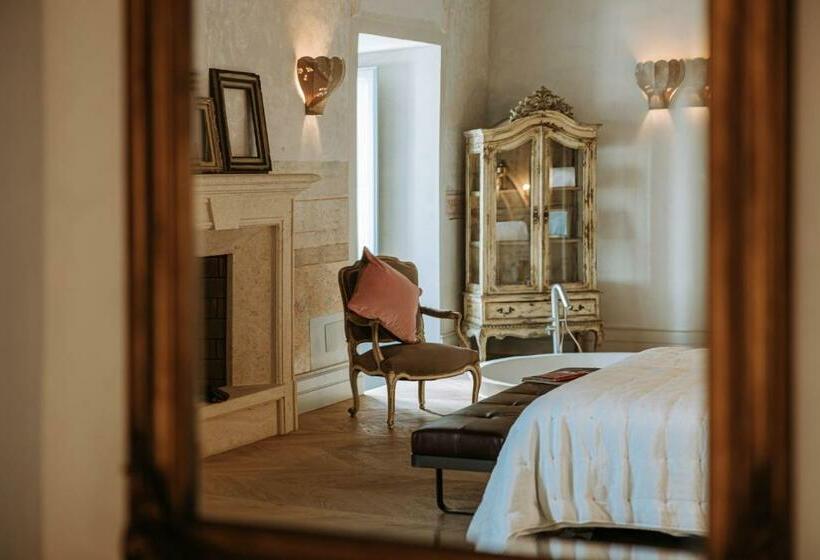 Президентский Люкс, Paragon 700 Boutique Hotel & Spa