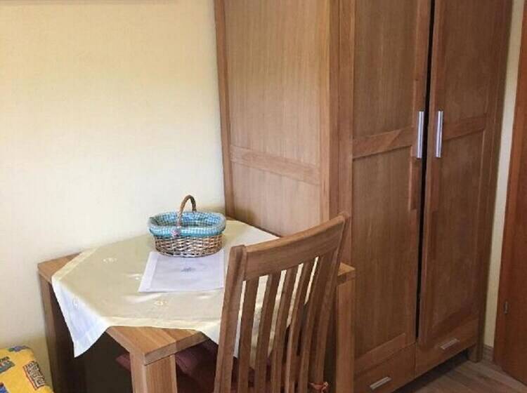 Camera Standard, Gästehaus Erna Meier