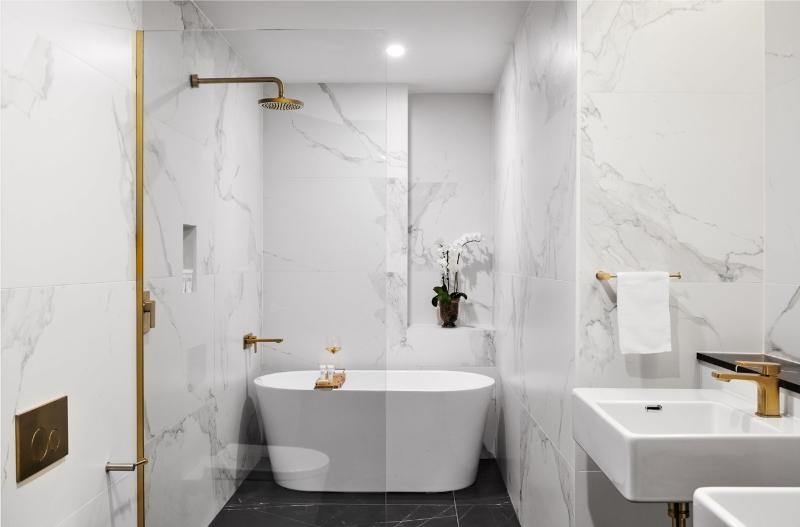 اتاق استاندارد با تخت بزرگ, Crowne Plaza Sydney Burwood, An Ihg