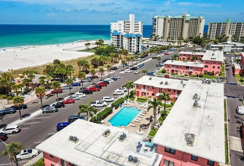 شقة ديلوكس غرفة واحدة, Gulf Winds Resort By Travel Resort Services