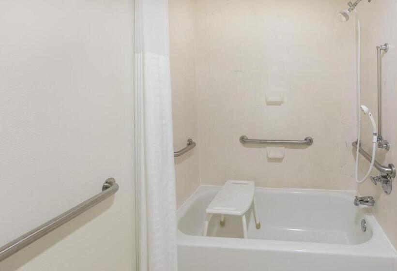 Стандартный Номер Кровать Кинг, Baymont By Wyndham Orangeburg North
